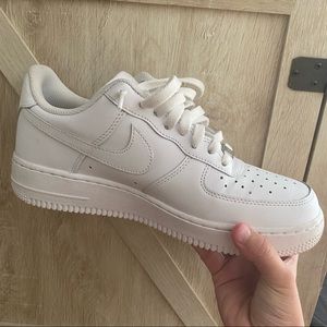 white nike air forces